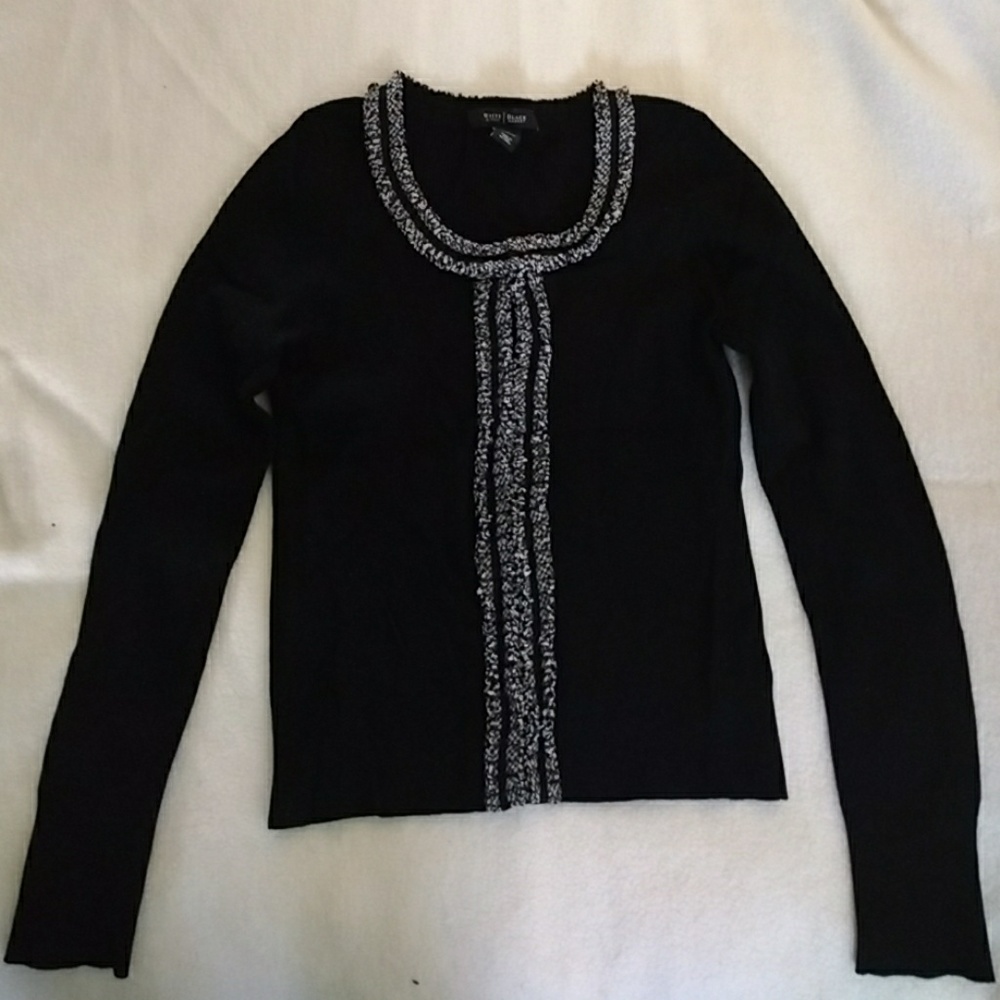 Cardigan sweater
